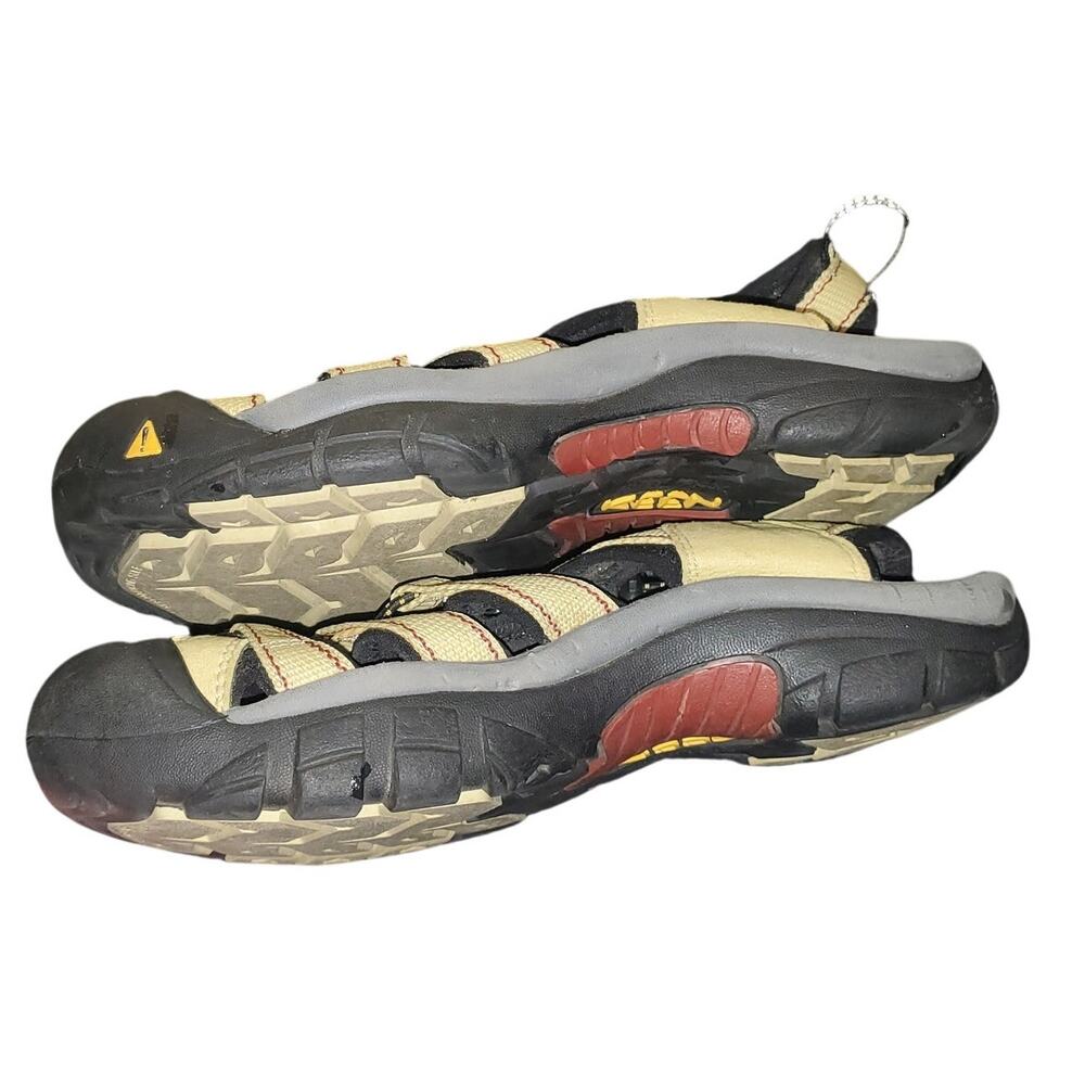 Keen woMen's Tan and Black Hiking Sandals - Picture 7 of 8